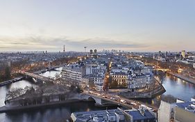 So/ Paris Hotel